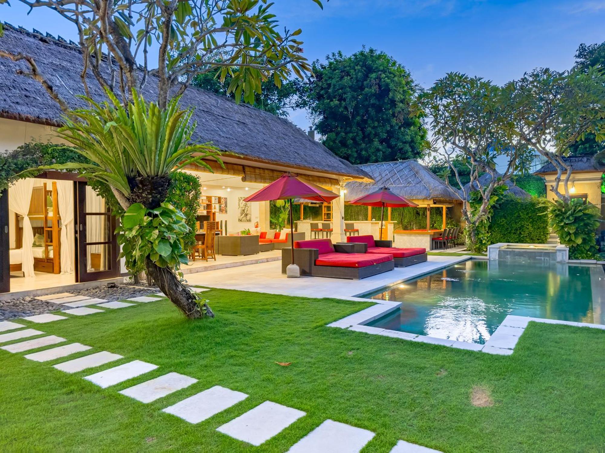 Villa Bugis Seminyak Εξωτερικό φωτογραφία
