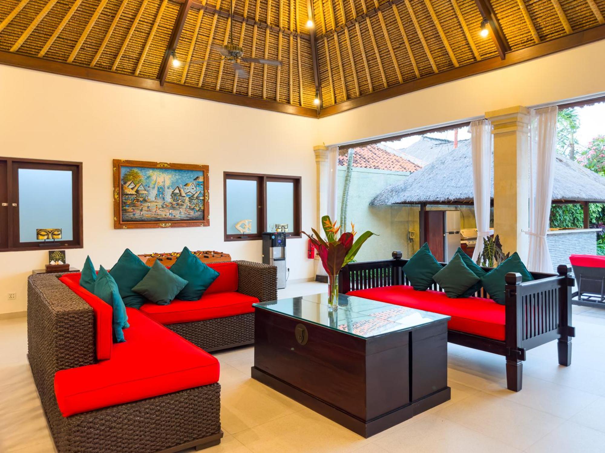 Villa Bugis Seminyak Εξωτερικό φωτογραφία