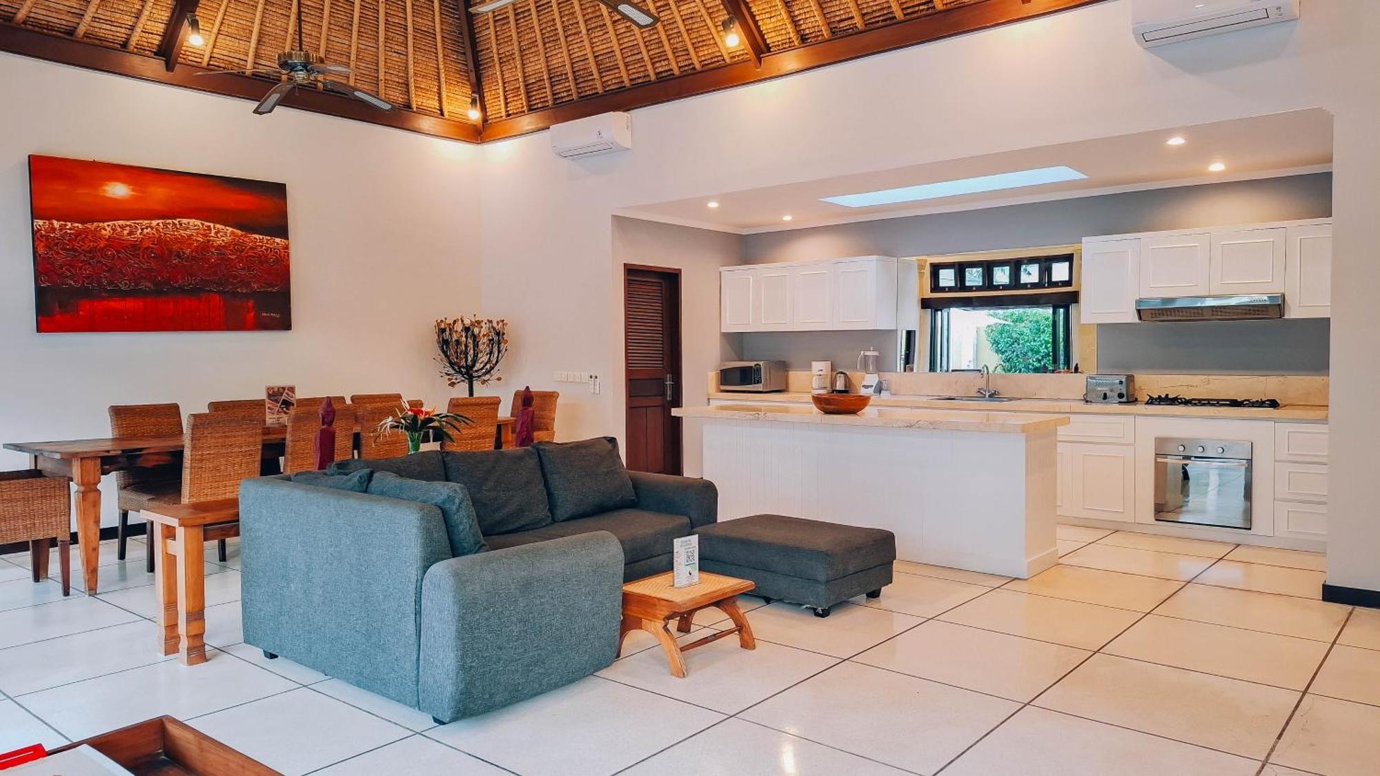 Villa Bugis Seminyak Δωμάτιο φωτογραφία